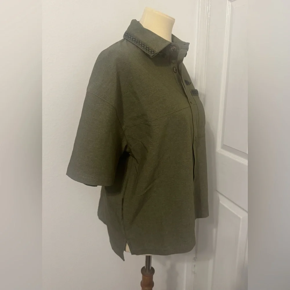 Nike Naomi Osaka Oversized Short-Sleeve Top Olive Green Button Up Tennis Size XS